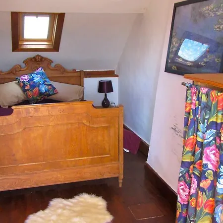 Le Choisel House בית נופש *