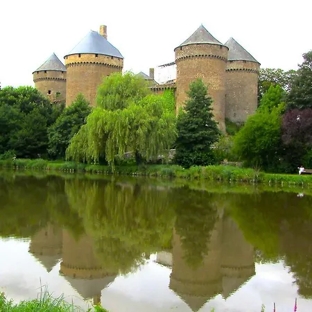 Le Choisel House * Lonlay-l'Abbaye